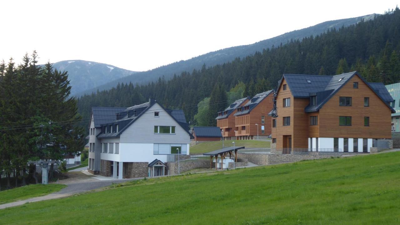 M5 Apartment Horni Misecky